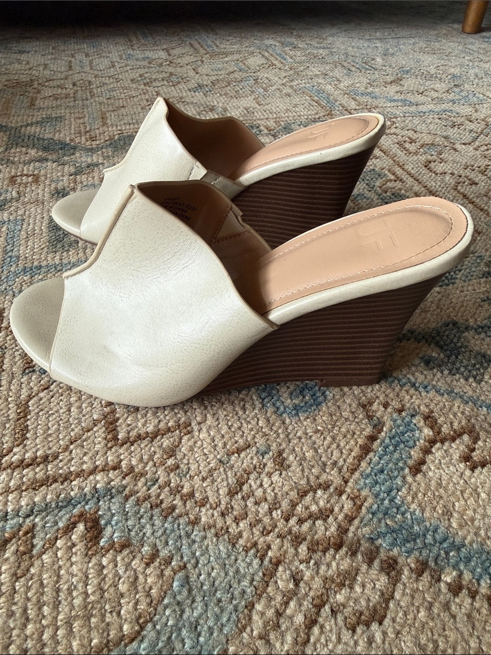 JustFab Cream Open-Toe Wedge Slides